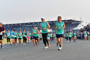 BIB: 51640, 
                            <button type="button" onclick="openModal(10547133)" class="btn btn-primary btn-sm float-right btn-popup" data-toggle="modal" data-target=".modal-high-quality">
                        <i class="fas fa-shopping-cart"></i> Add to Cart
                    </button>
                                            <button type="button" onclick="isThisMe(10547133, true)" class="btn btn-success btn-sm float-right btn-popup btn-isme hidden" data-toggle="tooltip" data-placement="bottom" title="นี่คือรูปของคุณใช่ไหม คลิกที่นี่เพื่อเอาเข้าอัลบั้ม">
                        <i class="fas fa-plus"></i> Add to album
                    </button>
                    <button type="button" onclick="isThisMe(10547133, false)" class="btn btn-warning btn-sm float-right btn-popup btn-isnotme hidden">
                        <i class="fas fa-ban"></i> Remove from album
                    </button>