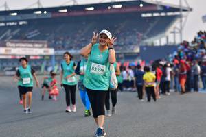 BIB: 0000, 83398
                            <button type="button" onclick="openModal(10564749)" class="btn btn-primary btn-sm float-right btn-popup" data-toggle="modal" data-target=".modal-high-quality">
                        <i class="fas fa-shopping-cart"></i> Add to Cart
                    </button>
                                            <button type="button" onclick="isThisMe(10564749, true)" class="btn btn-success btn-sm float-right btn-popup btn-isme hidden" data-toggle="tooltip" data-placement="bottom" title="นี่คือรูปของคุณใช่ไหม คลิกที่นี่เพื่อเอาเข้าอัลบั้ม">
                        <i class="fas fa-plus"></i> Add to album
                    </button>
                    <button type="button" onclick="isThisMe(10564749, false)" class="btn btn-warning btn-sm float-right btn-popup btn-isnotme hidden">
                        <i class="fas fa-ban"></i> Remove from album
                    </button>