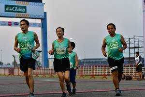 BIB: 5172, 51903, 52604
                            <button type="button" onclick="openModal(10564978)" class="btn btn-primary btn-sm float-right btn-popup" data-toggle="modal" data-target=".modal-high-quality">
                        <i class="fas fa-shopping-cart"></i> Add to Cart
                    </button>
                                            <button type="button" onclick="isThisMe(10564978, true)" class="btn btn-success btn-sm float-right btn-popup btn-isme hidden" data-toggle="tooltip" data-placement="bottom" title="นี่คือรูปของคุณใช่ไหม คลิกที่นี่เพื่อเอาเข้าอัลบั้ม">
                        <i class="fas fa-plus"></i> Add to album
                    </button>
                    <button type="button" onclick="isThisMe(10564978, false)" class="btn btn-warning btn-sm float-right btn-popup btn-isnotme hidden">
                        <i class="fas fa-ban"></i> Remove from album
                    </button>