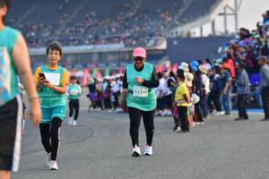 BIB: 53344
                            <button type="button" onclick="openModal(10564661)" class="btn btn-primary btn-sm float-right btn-popup" data-toggle="modal" data-target=".modal-high-quality">
                        <i class="fas fa-shopping-cart"></i> Add to Cart
                    </button>
                                            <button type="button" onclick="isThisMe(10564661, true)" class="btn btn-success btn-sm float-right btn-popup btn-isme hidden" data-toggle="tooltip" data-placement="bottom" title="นี่คือรูปของคุณใช่ไหม คลิกที่นี่เพื่อเอาเข้าอัลบั้ม">
                        <i class="fas fa-plus"></i> Add to album
                    </button>
                    <button type="button" onclick="isThisMe(10564661, false)" class="btn btn-warning btn-sm float-right btn-popup btn-isnotme hidden">
                        <i class="fas fa-ban"></i> Remove from album
                    </button>