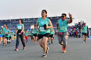 BIB: 50350, 5115
                            <button type="button" onclick="openModal(10546136)" class="btn btn-primary btn-sm float-right btn-popup" data-toggle="modal" data-target=".modal-high-quality">
                        <i class="fas fa-shopping-cart"></i> Add to Cart
                    </button>
                                            <button type="button" onclick="isThisMe(10546136, true)" class="btn btn-success btn-sm float-right btn-popup btn-isme hidden" data-toggle="tooltip" data-placement="bottom" title="นี่คือรูปของคุณใช่ไหม คลิกที่นี่เพื่อเอาเข้าอัลบั้ม">
                        <i class="fas fa-plus"></i> Add to album
                    </button>
                    <button type="button" onclick="isThisMe(10546136, false)" class="btn btn-warning btn-sm float-right btn-popup btn-isnotme hidden">
                        <i class="fas fa-ban"></i> Remove from album
                    </button>