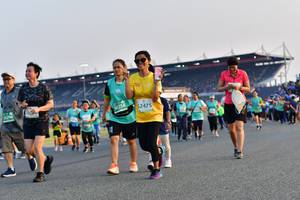 BIB: 0296, 50258, 2475
                            <button type="button" onclick="openModal(10560430)" class="btn btn-primary btn-sm float-right btn-popup" data-toggle="modal" data-target=".modal-high-quality">
                        <i class="fas fa-shopping-cart"></i> Add to Cart
                    </button>
                                            <button type="button" onclick="isThisMe(10560430, true)" class="btn btn-success btn-sm float-right btn-popup btn-isme hidden" data-toggle="tooltip" data-placement="bottom" title="นี่คือรูปของคุณใช่ไหม คลิกที่นี่เพื่อเอาเข้าอัลบั้ม">
                        <i class="fas fa-plus"></i> Add to album
                    </button>
                    <button type="button" onclick="isThisMe(10560430, false)" class="btn btn-warning btn-sm float-right btn-popup btn-isnotme hidden">
                        <i class="fas fa-ban"></i> Remove from album
                    </button>