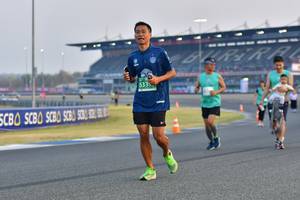 BIB: 533
                            <button type="button" onclick="openModal(10564710)" class="btn btn-primary btn-sm float-right btn-popup" data-toggle="modal" data-target=".modal-high-quality">
                        <i class="fas fa-shopping-cart"></i> Add to Cart
                    </button>
                                            <button type="button" onclick="isThisMe(10564710, true)" class="btn btn-success btn-sm float-right btn-popup btn-isme hidden" data-toggle="tooltip" data-placement="bottom" title="นี่คือรูปของคุณใช่ไหม คลิกที่นี่เพื่อเอาเข้าอัลบั้ม">
                        <i class="fas fa-plus"></i> Add to album
                    </button>
                    <button type="button" onclick="isThisMe(10564710, false)" class="btn btn-warning btn-sm float-right btn-popup btn-isnotme hidden">
                        <i class="fas fa-ban"></i> Remove from album
                    </button>