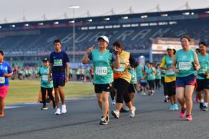 BIB: 50254, 52950, 283, 51112, 582
                            <button type="button" onclick="openModal(10561270)" class="btn btn-primary btn-sm float-right btn-popup" data-toggle="modal" data-target=".modal-high-quality">
                        <i class="fas fa-shopping-cart"></i> Add to Cart
                    </button>
                                            <button type="button" onclick="isThisMe(10561270, true)" class="btn btn-success btn-sm float-right btn-popup btn-isme hidden" data-toggle="tooltip" data-placement="bottom" title="นี่คือรูปของคุณใช่ไหม คลิกที่นี่เพื่อเอาเข้าอัลบั้ม">
                        <i class="fas fa-plus"></i> Add to album
                    </button>
                    <button type="button" onclick="isThisMe(10561270, false)" class="btn btn-warning btn-sm float-right btn-popup btn-isnotme hidden">
                        <i class="fas fa-ban"></i> Remove from album
                    </button>