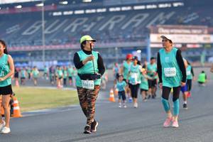 BIB: 53010, 3018
                            <button type="button" onclick="openModal(10564252)" class="btn btn-primary btn-sm float-right btn-popup" data-toggle="modal" data-target=".modal-high-quality">
                        <i class="fas fa-shopping-cart"></i> Add to Cart
                    </button>
                                            <button type="button" onclick="isThisMe(10564252, true)" class="btn btn-success btn-sm float-right btn-popup btn-isme hidden" data-toggle="tooltip" data-placement="bottom" title="นี่คือรูปของคุณใช่ไหม คลิกที่นี่เพื่อเอาเข้าอัลบั้ม">
                        <i class="fas fa-plus"></i> Add to album
                    </button>
                    <button type="button" onclick="isThisMe(10564252, false)" class="btn btn-warning btn-sm float-right btn-popup btn-isnotme hidden">
                        <i class="fas fa-ban"></i> Remove from album
                    </button>