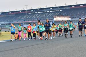 BIB: 
                            <button type="button" onclick="openModal(10563808)" class="btn btn-primary btn-sm float-right btn-popup" data-toggle="modal" data-target=".modal-high-quality">
                        <i class="fas fa-shopping-cart"></i> Add to Cart
                    </button>
                                            <button type="button" onclick="isThisMe(10563808, true)" class="btn btn-success btn-sm float-right btn-popup btn-isme hidden" data-toggle="tooltip" data-placement="bottom" title="นี่คือรูปของคุณใช่ไหม คลิกที่นี่เพื่อเอาเข้าอัลบั้ม">
                        <i class="fas fa-plus"></i> Add to album
                    </button>
                    <button type="button" onclick="isThisMe(10563808, false)" class="btn btn-warning btn-sm float-right btn-popup btn-isnotme hidden">
                        <i class="fas fa-ban"></i> Remove from album
                    </button>