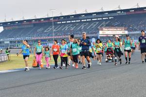 BIB: 
                            <button type="button" onclick="openModal(10563812)" class="btn btn-primary btn-sm float-right btn-popup" data-toggle="modal" data-target=".modal-high-quality">
                        <i class="fas fa-shopping-cart"></i> Add to Cart
                    </button>
                                            <button type="button" onclick="isThisMe(10563812, true)" class="btn btn-success btn-sm float-right btn-popup btn-isme hidden" data-toggle="tooltip" data-placement="bottom" title="นี่คือรูปของคุณใช่ไหม คลิกที่นี่เพื่อเอาเข้าอัลบั้ม">
                        <i class="fas fa-plus"></i> Add to album
                    </button>
                    <button type="button" onclick="isThisMe(10563812, false)" class="btn btn-warning btn-sm float-right btn-popup btn-isnotme hidden">
                        <i class="fas fa-ban"></i> Remove from album
                    </button>