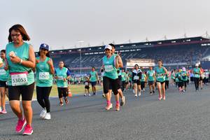 BIB: 52622, 52522, 53053
                            <button type="button" onclick="openModal(10560122)" class="btn btn-primary btn-sm float-right btn-popup" data-toggle="modal" data-target=".modal-high-quality">
                        <i class="fas fa-shopping-cart"></i> Add to Cart
                    </button>
                                            <button type="button" onclick="isThisMe(10560122, true)" class="btn btn-success btn-sm float-right btn-popup btn-isme hidden" data-toggle="tooltip" data-placement="bottom" title="นี่คือรูปของคุณใช่ไหม คลิกที่นี่เพื่อเอาเข้าอัลบั้ม">
                        <i class="fas fa-plus"></i> Add to album
                    </button>
                    <button type="button" onclick="isThisMe(10560122, false)" class="btn btn-warning btn-sm float-right btn-popup btn-isnotme hidden">
                        <i class="fas fa-ban"></i> Remove from album
                    </button>