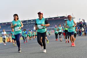 BIB: 53242, 51024, 51725
                            <button type="button" onclick="openModal(10543283)" class="btn btn-primary btn-sm float-right btn-popup" data-toggle="modal" data-target=".modal-high-quality">
                        <i class="fas fa-shopping-cart"></i> Add to Cart
                    </button>
                                            <button type="button" onclick="isThisMe(10543283, true)" class="btn btn-success btn-sm float-right btn-popup btn-isme hidden" data-toggle="tooltip" data-placement="bottom" title="นี่คือรูปของคุณใช่ไหม คลิกที่นี่เพื่อเอาเข้าอัลบั้ม">
                        <i class="fas fa-plus"></i> Add to album
                    </button>
                    <button type="button" onclick="isThisMe(10543283, false)" class="btn btn-warning btn-sm float-right btn-popup btn-isnotme hidden">
                        <i class="fas fa-ban"></i> Remove from album
                    </button>