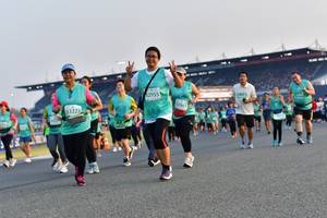 BIB: 82955, 52961, 53227
                            <button type="button" onclick="openModal(10560501)" class="btn btn-primary btn-sm float-right btn-popup" data-toggle="modal" data-target=".modal-high-quality">
                        <i class="fas fa-shopping-cart"></i> Add to Cart
                    </button>
                                            <button type="button" onclick="isThisMe(10560501, true)" class="btn btn-success btn-sm float-right btn-popup btn-isme hidden" data-toggle="tooltip" data-placement="bottom" title="นี่คือรูปของคุณใช่ไหม คลิกที่นี่เพื่อเอาเข้าอัลบั้ม">
                        <i class="fas fa-plus"></i> Add to album
                    </button>
                    <button type="button" onclick="isThisMe(10560501, false)" class="btn btn-warning btn-sm float-right btn-popup btn-isnotme hidden">
                        <i class="fas fa-ban"></i> Remove from album
                    </button>