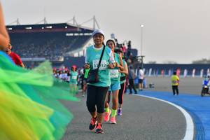 BIB: 262
                            <button type="button" onclick="openModal(10561778)" class="btn btn-primary btn-sm float-right btn-popup" data-toggle="modal" data-target=".modal-high-quality">
                        <i class="fas fa-shopping-cart"></i> Add to Cart
                    </button>
                                            <button type="button" onclick="isThisMe(10561778, true)" class="btn btn-success btn-sm float-right btn-popup btn-isme hidden" data-toggle="tooltip" data-placement="bottom" title="นี่คือรูปของคุณใช่ไหม คลิกที่นี่เพื่อเอาเข้าอัลบั้ม">
                        <i class="fas fa-plus"></i> Add to album
                    </button>
                    <button type="button" onclick="isThisMe(10561778, false)" class="btn btn-warning btn-sm float-right btn-popup btn-isnotme hidden">
                        <i class="fas fa-ban"></i> Remove from album
                    </button>