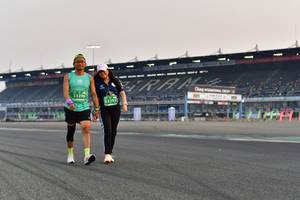 BIB: 53396, 533951
                            <button type="button" onclick="openModal(10564878)" class="btn btn-primary btn-sm float-right btn-popup" data-toggle="modal" data-target=".modal-high-quality">
                        <i class="fas fa-shopping-cart"></i> Add to Cart
                    </button>
                                            <button type="button" onclick="isThisMe(10564878, true)" class="btn btn-success btn-sm float-right btn-popup btn-isme hidden" data-toggle="tooltip" data-placement="bottom" title="นี่คือรูปของคุณใช่ไหม คลิกที่นี่เพื่อเอาเข้าอัลบั้ม">
                        <i class="fas fa-plus"></i> Add to album
                    </button>
                    <button type="button" onclick="isThisMe(10564878, false)" class="btn btn-warning btn-sm float-right btn-popup btn-isnotme hidden">
                        <i class="fas fa-ban"></i> Remove from album
                    </button>