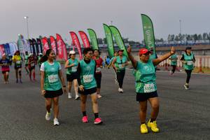 BIB: 52716, 52739, 53345
                            <button type="button" onclick="openModal(10565194)" class="btn btn-primary btn-sm float-right btn-popup" data-toggle="modal" data-target=".modal-high-quality">
                        <i class="fas fa-shopping-cart"></i> Add to Cart
                    </button>
                                            <button type="button" onclick="isThisMe(10565194, true)" class="btn btn-success btn-sm float-right btn-popup btn-isme hidden" data-toggle="tooltip" data-placement="bottom" title="นี่คือรูปของคุณใช่ไหม คลิกที่นี่เพื่อเอาเข้าอัลบั้ม">
                        <i class="fas fa-plus"></i> Add to album
                    </button>
                    <button type="button" onclick="isThisMe(10565194, false)" class="btn btn-warning btn-sm float-right btn-popup btn-isnotme hidden">
                        <i class="fas fa-ban"></i> Remove from album
                    </button>