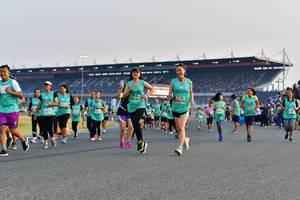 BIB: 71018
                            <button type="button" onclick="openModal(10561005)" class="btn btn-primary btn-sm float-right btn-popup" data-toggle="modal" data-target=".modal-high-quality">
                        <i class="fas fa-shopping-cart"></i> Add to Cart
                    </button>
                                            <button type="button" onclick="isThisMe(10561005, true)" class="btn btn-success btn-sm float-right btn-popup btn-isme hidden" data-toggle="tooltip" data-placement="bottom" title="นี่คือรูปของคุณใช่ไหม คลิกที่นี่เพื่อเอาเข้าอัลบั้ม">
                        <i class="fas fa-plus"></i> Add to album
                    </button>
                    <button type="button" onclick="isThisMe(10561005, false)" class="btn btn-warning btn-sm float-right btn-popup btn-isnotme hidden">
                        <i class="fas fa-ban"></i> Remove from album
                    </button>