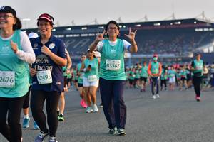 BIB: 83387, 2495, 2676
                            <button type="button" onclick="openModal(10561508)" class="btn btn-primary btn-sm float-right btn-popup" data-toggle="modal" data-target=".modal-high-quality">
                        <i class="fas fa-shopping-cart"></i> Add to Cart
                    </button>
                                            <button type="button" onclick="isThisMe(10561508, true)" class="btn btn-success btn-sm float-right btn-popup btn-isme hidden" data-toggle="tooltip" data-placement="bottom" title="นี่คือรูปของคุณใช่ไหม คลิกที่นี่เพื่อเอาเข้าอัลบั้ม">
                        <i class="fas fa-plus"></i> Add to album
                    </button>
                    <button type="button" onclick="isThisMe(10561508, false)" class="btn btn-warning btn-sm float-right btn-popup btn-isnotme hidden">
                        <i class="fas fa-ban"></i> Remove from album
                    </button>