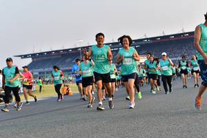 BIB: 51806, 33125, 605
                            <button type="button" onclick="openModal(10553736)" class="btn btn-primary btn-sm float-right btn-popup" data-toggle="modal" data-target=".modal-high-quality">
                        <i class="fas fa-shopping-cart"></i> Add to Cart
                    </button>
                                            <button type="button" onclick="isThisMe(10553736, true)" class="btn btn-success btn-sm float-right btn-popup btn-isme hidden" data-toggle="tooltip" data-placement="bottom" title="นี่คือรูปของคุณใช่ไหม คลิกที่นี่เพื่อเอาเข้าอัลบั้ม">
                        <i class="fas fa-plus"></i> Add to album
                    </button>
                    <button type="button" onclick="isThisMe(10553736, false)" class="btn btn-warning btn-sm float-right btn-popup btn-isnotme hidden">
                        <i class="fas fa-ban"></i> Remove from album
                    </button>