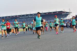 BIB: 51778
                            <button type="button" onclick="openModal(10545882)" class="btn btn-primary btn-sm float-right btn-popup" data-toggle="modal" data-target=".modal-high-quality">
                        <i class="fas fa-shopping-cart"></i> Add to Cart
                    </button>
                                            <button type="button" onclick="isThisMe(10545882, true)" class="btn btn-success btn-sm float-right btn-popup btn-isme hidden" data-toggle="tooltip" data-placement="bottom" title="นี่คือรูปของคุณใช่ไหม คลิกที่นี่เพื่อเอาเข้าอัลบั้ม">
                        <i class="fas fa-plus"></i> Add to album
                    </button>
                    <button type="button" onclick="isThisMe(10545882, false)" class="btn btn-warning btn-sm float-right btn-popup btn-isnotme hidden">
                        <i class="fas fa-ban"></i> Remove from album
                    </button>