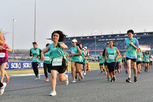 BIB: 53140
                            <button type="button" onclick="openModal(10545120)" class="btn btn-primary btn-sm float-right btn-popup" data-toggle="modal" data-target=".modal-high-quality">
                        <i class="fas fa-shopping-cart"></i> Add to Cart
                    </button>
                                            <button type="button" onclick="isThisMe(10545120, true)" class="btn btn-success btn-sm float-right btn-popup btn-isme hidden" data-toggle="tooltip" data-placement="bottom" title="นี่คือรูปของคุณใช่ไหม คลิกที่นี่เพื่อเอาเข้าอัลบั้ม">
                        <i class="fas fa-plus"></i> Add to album
                    </button>
                    <button type="button" onclick="isThisMe(10545120, false)" class="btn btn-warning btn-sm float-right btn-popup btn-isnotme hidden">
                        <i class="fas fa-ban"></i> Remove from album
                    </button>