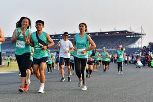 BIB: 52797, 5157, 528
                            <button type="button" onclick="openModal(10553444)" class="btn btn-primary btn-sm float-right btn-popup" data-toggle="modal" data-target=".modal-high-quality">
                        <i class="fas fa-shopping-cart"></i> Add to Cart
                    </button>
                                            <button type="button" onclick="isThisMe(10553444, true)" class="btn btn-success btn-sm float-right btn-popup btn-isme hidden" data-toggle="tooltip" data-placement="bottom" title="นี่คือรูปของคุณใช่ไหม คลิกที่นี่เพื่อเอาเข้าอัลบั้ม">
                        <i class="fas fa-plus"></i> Add to album
                    </button>
                    <button type="button" onclick="isThisMe(10553444, false)" class="btn btn-warning btn-sm float-right btn-popup btn-isnotme hidden">
                        <i class="fas fa-ban"></i> Remove from album
                    </button>