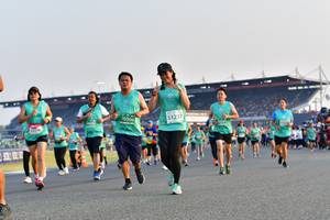 BIB: 70306, 51237
                            <button type="button" onclick="openModal(10546554)" class="btn btn-primary btn-sm float-right btn-popup" data-toggle="modal" data-target=".modal-high-quality">
                        <i class="fas fa-shopping-cart"></i> Add to Cart
                    </button>
                                            <button type="button" onclick="isThisMe(10546554, true)" class="btn btn-success btn-sm float-right btn-popup btn-isme hidden" data-toggle="tooltip" data-placement="bottom" title="นี่คือรูปของคุณใช่ไหม คลิกที่นี่เพื่อเอาเข้าอัลบั้ม">
                        <i class="fas fa-plus"></i> Add to album
                    </button>
                    <button type="button" onclick="isThisMe(10546554, false)" class="btn btn-warning btn-sm float-right btn-popup btn-isnotme hidden">
                        <i class="fas fa-ban"></i> Remove from album
                    </button>