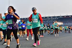 BIB: 50152, 51110, 1551260
                            <button type="button" onclick="openModal(10559805)" class="btn btn-primary btn-sm float-right btn-popup" data-toggle="modal" data-target=".modal-high-quality">
                        <i class="fas fa-shopping-cart"></i> Add to Cart
                    </button>
                                            <button type="button" onclick="isThisMe(10559805, true)" class="btn btn-success btn-sm float-right btn-popup btn-isme hidden" data-toggle="tooltip" data-placement="bottom" title="นี่คือรูปของคุณใช่ไหม คลิกที่นี่เพื่อเอาเข้าอัลบั้ม">
                        <i class="fas fa-plus"></i> Add to album
                    </button>
                    <button type="button" onclick="isThisMe(10559805, false)" class="btn btn-warning btn-sm float-right btn-popup btn-isnotme hidden">
                        <i class="fas fa-ban"></i> Remove from album
                    </button>