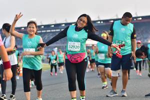 BIB: 52920
                            <button type="button" onclick="openModal(10562890)" class="btn btn-primary btn-sm float-right btn-popup" data-toggle="modal" data-target=".modal-high-quality">
                        <i class="fas fa-shopping-cart"></i> Add to Cart
                    </button>
                                            <button type="button" onclick="isThisMe(10562890, true)" class="btn btn-success btn-sm float-right btn-popup btn-isme hidden" data-toggle="tooltip" data-placement="bottom" title="นี่คือรูปของคุณใช่ไหม คลิกที่นี่เพื่อเอาเข้าอัลบั้ม">
                        <i class="fas fa-plus"></i> Add to album
                    </button>
                    <button type="button" onclick="isThisMe(10562890, false)" class="btn btn-warning btn-sm float-right btn-popup btn-isnotme hidden">
                        <i class="fas fa-ban"></i> Remove from album
                    </button>