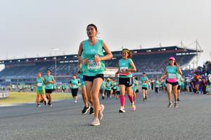 BIB: 5078
                            <button type="button" onclick="openModal(10548953)" class="btn btn-primary btn-sm float-right btn-popup" data-toggle="modal" data-target=".modal-high-quality">
                        <i class="fas fa-shopping-cart"></i> Add to Cart
                    </button>
                                            <button type="button" onclick="isThisMe(10548953, true)" class="btn btn-success btn-sm float-right btn-popup btn-isme hidden" data-toggle="tooltip" data-placement="bottom" title="นี่คือรูปของคุณใช่ไหม คลิกที่นี่เพื่อเอาเข้าอัลบั้ม">
                        <i class="fas fa-plus"></i> Add to album
                    </button>
                    <button type="button" onclick="isThisMe(10548953, false)" class="btn btn-warning btn-sm float-right btn-popup btn-isnotme hidden">
                        <i class="fas fa-ban"></i> Remove from album
                    </button>