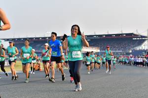 BIB: 52965
                            <button type="button" onclick="openModal(10544954)" class="btn btn-primary btn-sm float-right btn-popup" data-toggle="modal" data-target=".modal-high-quality">
                        <i class="fas fa-shopping-cart"></i> Add to Cart
                    </button>
                                            <button type="button" onclick="isThisMe(10544954, true)" class="btn btn-success btn-sm float-right btn-popup btn-isme hidden" data-toggle="tooltip" data-placement="bottom" title="นี่คือรูปของคุณใช่ไหม คลิกที่นี่เพื่อเอาเข้าอัลบั้ม">
                        <i class="fas fa-plus"></i> Add to album
                    </button>
                    <button type="button" onclick="isThisMe(10544954, false)" class="btn btn-warning btn-sm float-right btn-popup btn-isnotme hidden">
                        <i class="fas fa-ban"></i> Remove from album
                    </button>