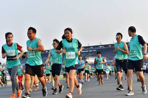 BIB: 52973, 52018, 52932, 0119, 50227, 51626
                            <button type="button" onclick="openModal(10546205)" class="btn btn-primary btn-sm float-right btn-popup" data-toggle="modal" data-target=".modal-high-quality">
                        <i class="fas fa-shopping-cart"></i> Add to Cart
                    </button>
                                            <button type="button" onclick="isThisMe(10546205, true)" class="btn btn-success btn-sm float-right btn-popup btn-isme hidden" data-toggle="tooltip" data-placement="bottom" title="นี่คือรูปของคุณใช่ไหม คลิกที่นี่เพื่อเอาเข้าอัลบั้ม">
                        <i class="fas fa-plus"></i> Add to album
                    </button>
                    <button type="button" onclick="isThisMe(10546205, false)" class="btn btn-warning btn-sm float-right btn-popup btn-isnotme hidden">
                        <i class="fas fa-ban"></i> Remove from album
                    </button>