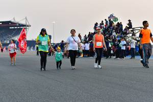 BIB: 3214, 52215
                            <button type="button" onclick="openModal(10564842)" class="btn btn-primary btn-sm float-right btn-popup" data-toggle="modal" data-target=".modal-high-quality">
                        <i class="fas fa-shopping-cart"></i> Add to Cart
                    </button>
                                            <button type="button" onclick="isThisMe(10564842, true)" class="btn btn-success btn-sm float-right btn-popup btn-isme hidden" data-toggle="tooltip" data-placement="bottom" title="นี่คือรูปของคุณใช่ไหม คลิกที่นี่เพื่อเอาเข้าอัลบั้ม">
                        <i class="fas fa-plus"></i> Add to album
                    </button>
                    <button type="button" onclick="isThisMe(10564842, false)" class="btn btn-warning btn-sm float-right btn-popup btn-isnotme hidden">
                        <i class="fas fa-ban"></i> Remove from album
                    </button>