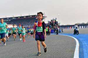 BIB: 51504
                            <button type="button" onclick="openModal(10557418)" class="btn btn-primary btn-sm float-right btn-popup" data-toggle="modal" data-target=".modal-high-quality">
                        <i class="fas fa-shopping-cart"></i> Add to Cart
                    </button>
                                            <button type="button" onclick="isThisMe(10557418, true)" class="btn btn-success btn-sm float-right btn-popup btn-isme hidden" data-toggle="tooltip" data-placement="bottom" title="นี่คือรูปของคุณใช่ไหม คลิกที่นี่เพื่อเอาเข้าอัลบั้ม">
                        <i class="fas fa-plus"></i> Add to album
                    </button>
                    <button type="button" onclick="isThisMe(10557418, false)" class="btn btn-warning btn-sm float-right btn-popup btn-isnotme hidden">
                        <i class="fas fa-ban"></i> Remove from album
                    </button>