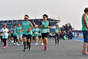 BIB: 50182, 52769
                            <button type="button" onclick="openModal(10554924)" class="btn btn-primary btn-sm float-right btn-popup" data-toggle="modal" data-target=".modal-high-quality">
                        <i class="fas fa-shopping-cart"></i> Add to Cart
                    </button>
                                            <button type="button" onclick="isThisMe(10554924, true)" class="btn btn-success btn-sm float-right btn-popup btn-isme hidden" data-toggle="tooltip" data-placement="bottom" title="นี่คือรูปของคุณใช่ไหม คลิกที่นี่เพื่อเอาเข้าอัลบั้ม">
                        <i class="fas fa-plus"></i> Add to album
                    </button>
                    <button type="button" onclick="isThisMe(10554924, false)" class="btn btn-warning btn-sm float-right btn-popup btn-isnotme hidden">
                        <i class="fas fa-ban"></i> Remove from album
                    </button>