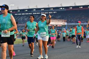 BIB: 51867, 52563, 83389
                            <button type="button" onclick="openModal(10561521)" class="btn btn-primary btn-sm float-right btn-popup" data-toggle="modal" data-target=".modal-high-quality">
                        <i class="fas fa-shopping-cart"></i> Add to Cart
                    </button>
                                            <button type="button" onclick="isThisMe(10561521, true)" class="btn btn-success btn-sm float-right btn-popup btn-isme hidden" data-toggle="tooltip" data-placement="bottom" title="นี่คือรูปของคุณใช่ไหม คลิกที่นี่เพื่อเอาเข้าอัลบั้ม">
                        <i class="fas fa-plus"></i> Add to album
                    </button>
                    <button type="button" onclick="isThisMe(10561521, false)" class="btn btn-warning btn-sm float-right btn-popup btn-isnotme hidden">
                        <i class="fas fa-ban"></i> Remove from album
                    </button>