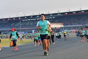 BIB: 1156, 51843
                            <button type="button" onclick="openModal(10561086)" class="btn btn-primary btn-sm float-right btn-popup" data-toggle="modal" data-target=".modal-high-quality">
                        <i class="fas fa-shopping-cart"></i> Add to Cart
                    </button>
                                            <button type="button" onclick="isThisMe(10561086, true)" class="btn btn-success btn-sm float-right btn-popup btn-isme hidden" data-toggle="tooltip" data-placement="bottom" title="นี่คือรูปของคุณใช่ไหม คลิกที่นี่เพื่อเอาเข้าอัลบั้ม">
                        <i class="fas fa-plus"></i> Add to album
                    </button>
                    <button type="button" onclick="isThisMe(10561086, false)" class="btn btn-warning btn-sm float-right btn-popup btn-isnotme hidden">
                        <i class="fas fa-ban"></i> Remove from album
                    </button>