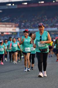 BIB: 53248, 52691305
                            <button type="button" onclick="openModal(10562639)" class="btn btn-primary btn-sm float-right btn-popup" data-toggle="modal" data-target=".modal-high-quality">
                        <i class="fas fa-shopping-cart"></i> Add to Cart
                    </button>
                                            <button type="button" onclick="isThisMe(10562639, true)" class="btn btn-success btn-sm float-right btn-popup btn-isme hidden" data-toggle="tooltip" data-placement="bottom" title="นี่คือรูปของคุณใช่ไหม คลิกที่นี่เพื่อเอาเข้าอัลบั้ม">
                        <i class="fas fa-plus"></i> Add to album
                    </button>
                    <button type="button" onclick="isThisMe(10562639, false)" class="btn btn-warning btn-sm float-right btn-popup btn-isnotme hidden">
                        <i class="fas fa-ban"></i> Remove from album
                    </button>