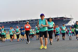 BIB: 52735
                            <button type="button" onclick="openModal(10555698)" class="btn btn-primary btn-sm float-right btn-popup" data-toggle="modal" data-target=".modal-high-quality">
                        <i class="fas fa-shopping-cart"></i> Add to Cart
                    </button>
                                            <button type="button" onclick="isThisMe(10555698, true)" class="btn btn-success btn-sm float-right btn-popup btn-isme hidden" data-toggle="tooltip" data-placement="bottom" title="นี่คือรูปของคุณใช่ไหม คลิกที่นี่เพื่อเอาเข้าอัลบั้ม">
                        <i class="fas fa-plus"></i> Add to album
                    </button>
                    <button type="button" onclick="isThisMe(10555698, false)" class="btn btn-warning btn-sm float-right btn-popup btn-isnotme hidden">
                        <i class="fas fa-ban"></i> Remove from album
                    </button>