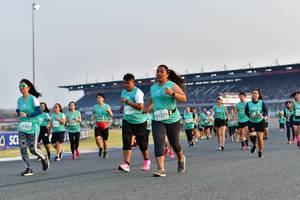 BIB: 1185, 1182, 51275
                            <button type="button" onclick="openModal(10558887)" class="btn btn-primary btn-sm float-right btn-popup" data-toggle="modal" data-target=".modal-high-quality">
                        <i class="fas fa-shopping-cart"></i> Add to Cart
                    </button>
                                            <button type="button" onclick="isThisMe(10558887, true)" class="btn btn-success btn-sm float-right btn-popup btn-isme hidden" data-toggle="tooltip" data-placement="bottom" title="นี่คือรูปของคุณใช่ไหม คลิกที่นี่เพื่อเอาเข้าอัลบั้ม">
                        <i class="fas fa-plus"></i> Add to album
                    </button>
                    <button type="button" onclick="isThisMe(10558887, false)" class="btn btn-warning btn-sm float-right btn-popup btn-isnotme hidden">
                        <i class="fas fa-ban"></i> Remove from album
                    </button>