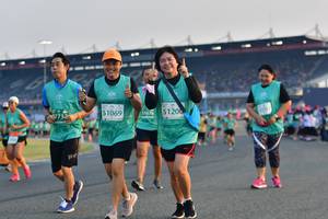 BIB: 1069, 51200, 1676
                            <button type="button" onclick="openModal(10561205)" class="btn btn-primary btn-sm float-right btn-popup" data-toggle="modal" data-target=".modal-high-quality">
                        <i class="fas fa-shopping-cart"></i> Add to Cart
                    </button>
                                            <button type="button" onclick="isThisMe(10561205, true)" class="btn btn-success btn-sm float-right btn-popup btn-isme hidden" data-toggle="tooltip" data-placement="bottom" title="นี่คือรูปของคุณใช่ไหม คลิกที่นี่เพื่อเอาเข้าอัลบั้ม">
                        <i class="fas fa-plus"></i> Add to album
                    </button>
                    <button type="button" onclick="isThisMe(10561205, false)" class="btn btn-warning btn-sm float-right btn-popup btn-isnotme hidden">
                        <i class="fas fa-ban"></i> Remove from album
                    </button>