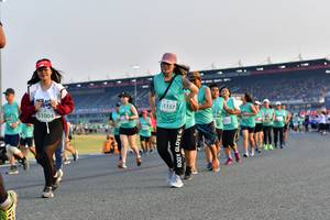 BIB: 1157, 51004
                            <button type="button" onclick="openModal(10553712)" class="btn btn-primary btn-sm float-right btn-popup" data-toggle="modal" data-target=".modal-high-quality">
                        <i class="fas fa-shopping-cart"></i> Add to Cart
                    </button>
                                            <button type="button" onclick="isThisMe(10553712, true)" class="btn btn-success btn-sm float-right btn-popup btn-isme hidden" data-toggle="tooltip" data-placement="bottom" title="นี่คือรูปของคุณใช่ไหม คลิกที่นี่เพื่อเอาเข้าอัลบั้ม">
                        <i class="fas fa-plus"></i> Add to album
                    </button>
                    <button type="button" onclick="isThisMe(10553712, false)" class="btn btn-warning btn-sm float-right btn-popup btn-isnotme hidden">
                        <i class="fas fa-ban"></i> Remove from album
                    </button>