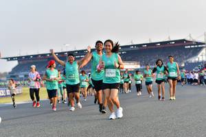 BIB: 0701, 1868
                            <button type="button" onclick="openModal(10544494)" class="btn btn-primary btn-sm float-right btn-popup" data-toggle="modal" data-target=".modal-high-quality">
                        <i class="fas fa-shopping-cart"></i> Add to Cart
                    </button>
                                            <button type="button" onclick="isThisMe(10544494, true)" class="btn btn-success btn-sm float-right btn-popup btn-isme hidden" data-toggle="tooltip" data-placement="bottom" title="นี่คือรูปของคุณใช่ไหม คลิกที่นี่เพื่อเอาเข้าอัลบั้ม">
                        <i class="fas fa-plus"></i> Add to album
                    </button>
                    <button type="button" onclick="isThisMe(10544494, false)" class="btn btn-warning btn-sm float-right btn-popup btn-isnotme hidden">
                        <i class="fas fa-ban"></i> Remove from album
                    </button>