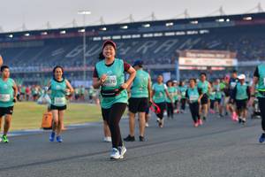 BIB: 0870
                            <button type="button" onclick="openModal(10561288)" class="btn btn-primary btn-sm float-right btn-popup" data-toggle="modal" data-target=".modal-high-quality">
                        <i class="fas fa-shopping-cart"></i> Add to Cart
                    </button>
                                            <button type="button" onclick="isThisMe(10561288, true)" class="btn btn-success btn-sm float-right btn-popup btn-isme hidden" data-toggle="tooltip" data-placement="bottom" title="นี่คือรูปของคุณใช่ไหม คลิกที่นี่เพื่อเอาเข้าอัลบั้ม">
                        <i class="fas fa-plus"></i> Add to album
                    </button>
                    <button type="button" onclick="isThisMe(10561288, false)" class="btn btn-warning btn-sm float-right btn-popup btn-isnotme hidden">
                        <i class="fas fa-ban"></i> Remove from album
                    </button>