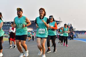 BIB: 51994, 50984
                            <button type="button" onclick="openModal(10551991)" class="btn btn-primary btn-sm float-right btn-popup" data-toggle="modal" data-target=".modal-high-quality">
                        <i class="fas fa-shopping-cart"></i> Add to Cart
                    </button>
                                            <button type="button" onclick="isThisMe(10551991, true)" class="btn btn-success btn-sm float-right btn-popup btn-isme hidden" data-toggle="tooltip" data-placement="bottom" title="นี่คือรูปของคุณใช่ไหม คลิกที่นี่เพื่อเอาเข้าอัลบั้ม">
                        <i class="fas fa-plus"></i> Add to album
                    </button>
                    <button type="button" onclick="isThisMe(10551991, false)" class="btn btn-warning btn-sm float-right btn-popup btn-isnotme hidden">
                        <i class="fas fa-ban"></i> Remove from album
                    </button>