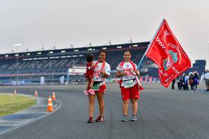 BIB: 51098, 0175, 18914, 
                            <button type="button" onclick="openModal(10564859)" class="btn btn-primary btn-sm float-right btn-popup" data-toggle="modal" data-target=".modal-high-quality">
                        <i class="fas fa-shopping-cart"></i> Add to Cart
                    </button>
                                            <button type="button" onclick="isThisMe(10564859, true)" class="btn btn-success btn-sm float-right btn-popup btn-isme hidden" data-toggle="tooltip" data-placement="bottom" title="นี่คือรูปของคุณใช่ไหม คลิกที่นี่เพื่อเอาเข้าอัลบั้ม">
                        <i class="fas fa-plus"></i> Add to album
                    </button>
                    <button type="button" onclick="isThisMe(10564859, false)" class="btn btn-warning btn-sm float-right btn-popup btn-isnotme hidden">
                        <i class="fas fa-ban"></i> Remove from album
                    </button>