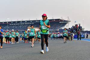 BIB: 1247
                            <button type="button" onclick="openModal(10560659)" class="btn btn-primary btn-sm float-right btn-popup" data-toggle="modal" data-target=".modal-high-quality">
                        <i class="fas fa-shopping-cart"></i> Add to Cart
                    </button>
                                            <button type="button" onclick="isThisMe(10560659, true)" class="btn btn-success btn-sm float-right btn-popup btn-isme hidden" data-toggle="tooltip" data-placement="bottom" title="นี่คือรูปของคุณใช่ไหม คลิกที่นี่เพื่อเอาเข้าอัลบั้ม">
                        <i class="fas fa-plus"></i> Add to album
                    </button>
                    <button type="button" onclick="isThisMe(10560659, false)" class="btn btn-warning btn-sm float-right btn-popup btn-isnotme hidden">
                        <i class="fas fa-ban"></i> Remove from album
                    </button>