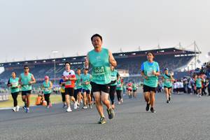 BIB: 50201
                            <button type="button" onclick="openModal(10546675)" class="btn btn-primary btn-sm float-right btn-popup" data-toggle="modal" data-target=".modal-high-quality">
                        <i class="fas fa-shopping-cart"></i> Add to Cart
                    </button>
                                            <button type="button" onclick="isThisMe(10546675, true)" class="btn btn-success btn-sm float-right btn-popup btn-isme hidden" data-toggle="tooltip" data-placement="bottom" title="นี่คือรูปของคุณใช่ไหม คลิกที่นี่เพื่อเอาเข้าอัลบั้ม">
                        <i class="fas fa-plus"></i> Add to album
                    </button>
                    <button type="button" onclick="isThisMe(10546675, false)" class="btn btn-warning btn-sm float-right btn-popup btn-isnotme hidden">
                        <i class="fas fa-ban"></i> Remove from album
                    </button>