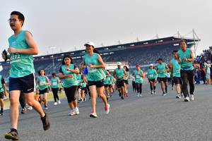 BIB: 0272, 2614
                            <button type="button" onclick="openModal(10552640)" class="btn btn-primary btn-sm float-right btn-popup" data-toggle="modal" data-target=".modal-high-quality">
                        <i class="fas fa-shopping-cart"></i> Add to Cart
                    </button>
                                            <button type="button" onclick="isThisMe(10552640, true)" class="btn btn-success btn-sm float-right btn-popup btn-isme hidden" data-toggle="tooltip" data-placement="bottom" title="นี่คือรูปของคุณใช่ไหม คลิกที่นี่เพื่อเอาเข้าอัลบั้ม">
                        <i class="fas fa-plus"></i> Add to album
                    </button>
                    <button type="button" onclick="isThisMe(10552640, false)" class="btn btn-warning btn-sm float-right btn-popup btn-isnotme hidden">
                        <i class="fas fa-ban"></i> Remove from album
                    </button>