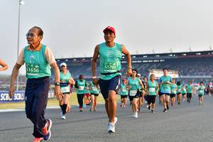 BIB: 51700, 1656
                            <button type="button" onclick="openModal(10545025)" class="btn btn-primary btn-sm float-right btn-popup" data-toggle="modal" data-target=".modal-high-quality">
                        <i class="fas fa-shopping-cart"></i> Add to Cart
                    </button>
                                            <button type="button" onclick="isThisMe(10545025, true)" class="btn btn-success btn-sm float-right btn-popup btn-isme hidden" data-toggle="tooltip" data-placement="bottom" title="นี่คือรูปของคุณใช่ไหม คลิกที่นี่เพื่อเอาเข้าอัลบั้ม">
                        <i class="fas fa-plus"></i> Add to album
                    </button>
                    <button type="button" onclick="isThisMe(10545025, false)" class="btn btn-warning btn-sm float-right btn-popup btn-isnotme hidden">
                        <i class="fas fa-ban"></i> Remove from album
                    </button>