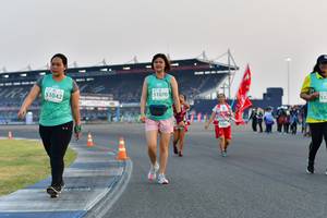 BIB: 532, 1070, 51042
                            <button type="button" onclick="openModal(10564845)" class="btn btn-primary btn-sm float-right btn-popup" data-toggle="modal" data-target=".modal-high-quality">
                        <i class="fas fa-shopping-cart"></i> Add to Cart
                    </button>
                                            <button type="button" onclick="isThisMe(10564845, true)" class="btn btn-success btn-sm float-right btn-popup btn-isme hidden" data-toggle="tooltip" data-placement="bottom" title="นี่คือรูปของคุณใช่ไหม คลิกที่นี่เพื่อเอาเข้าอัลบั้ม">
                        <i class="fas fa-plus"></i> Add to album
                    </button>
                    <button type="button" onclick="isThisMe(10564845, false)" class="btn btn-warning btn-sm float-right btn-popup btn-isnotme hidden">
                        <i class="fas fa-ban"></i> Remove from album
                    </button>