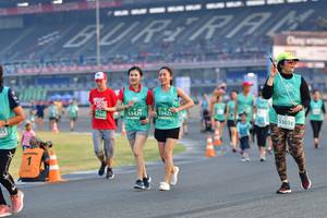 BIB: 7180, 53425, 53429, 71445, 53018
                            <button type="button" onclick="openModal(10564241)" class="btn btn-primary btn-sm float-right btn-popup" data-toggle="modal" data-target=".modal-high-quality">
                        <i class="fas fa-shopping-cart"></i> Add to Cart
                    </button>
                                            <button type="button" onclick="isThisMe(10564241, true)" class="btn btn-success btn-sm float-right btn-popup btn-isme hidden" data-toggle="tooltip" data-placement="bottom" title="นี่คือรูปของคุณใช่ไหม คลิกที่นี่เพื่อเอาเข้าอัลบั้ม">
                        <i class="fas fa-plus"></i> Add to album
                    </button>
                    <button type="button" onclick="isThisMe(10564241, false)" class="btn btn-warning btn-sm float-right btn-popup btn-isnotme hidden">
                        <i class="fas fa-ban"></i> Remove from album
                    </button>