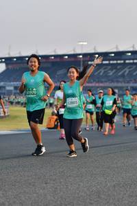 BIB: 51970, 52805
                            <button type="button" onclick="openModal(10562223)" class="btn btn-primary btn-sm float-right btn-popup" data-toggle="modal" data-target=".modal-high-quality">
                        <i class="fas fa-shopping-cart"></i> Add to Cart
                    </button>
                                            <button type="button" onclick="isThisMe(10562223, true)" class="btn btn-success btn-sm float-right btn-popup btn-isme hidden" data-toggle="tooltip" data-placement="bottom" title="นี่คือรูปของคุณใช่ไหม คลิกที่นี่เพื่อเอาเข้าอัลบั้ม">
                        <i class="fas fa-plus"></i> Add to album
                    </button>
                    <button type="button" onclick="isThisMe(10562223, false)" class="btn btn-warning btn-sm float-right btn-popup btn-isnotme hidden">
                        <i class="fas fa-ban"></i> Remove from album
                    </button>